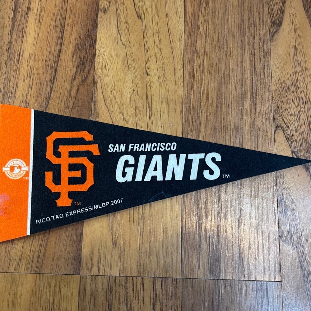 San Francisco Giants Mini Pennant MLB 2007 Rico Tag Express Black Orange Felt SF